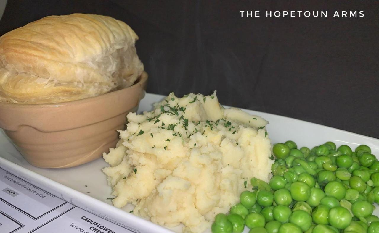 The Hopetoun Arms Hotel Leadhills Экстерьер фото