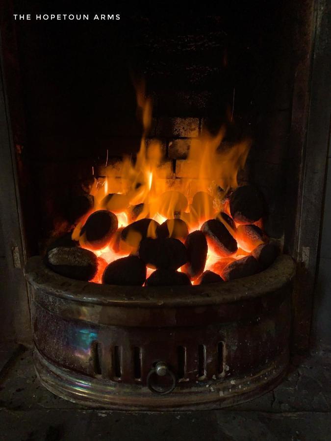 The Hopetoun Arms Hotel Leadhills Экстерьер фото