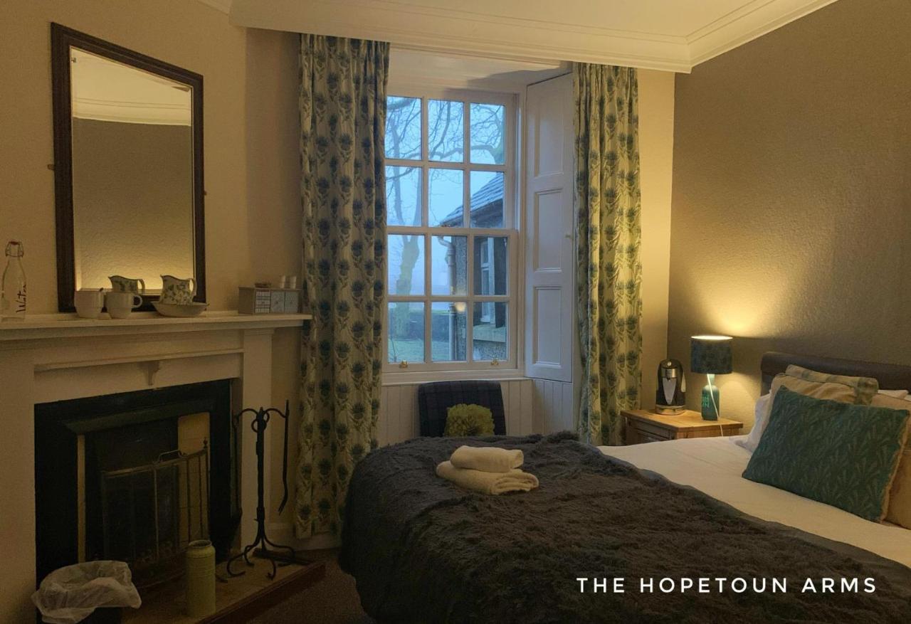 The Hopetoun Arms Hotel Leadhills Экстерьер фото