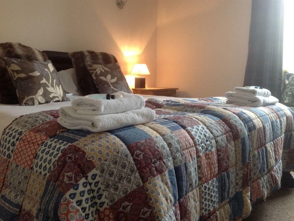 The Hopetoun Arms Hotel Leadhills Экстерьер фото