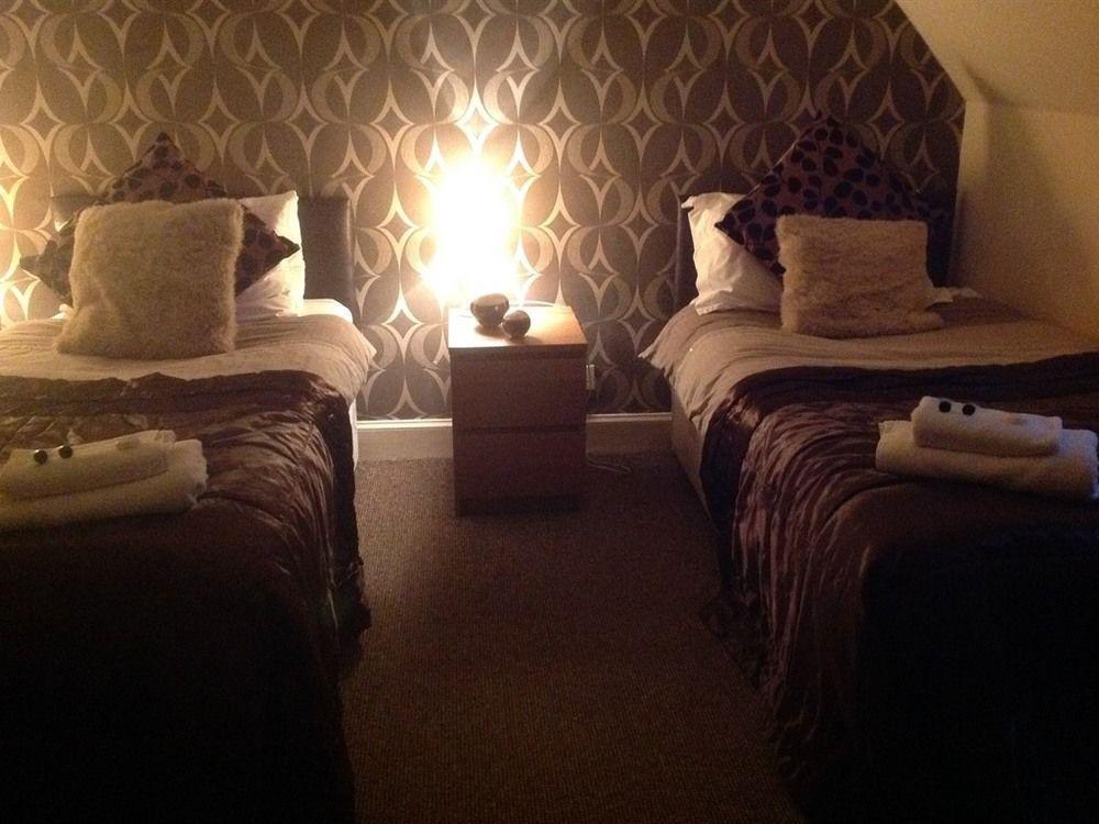The Hopetoun Arms Hotel Leadhills Экстерьер фото