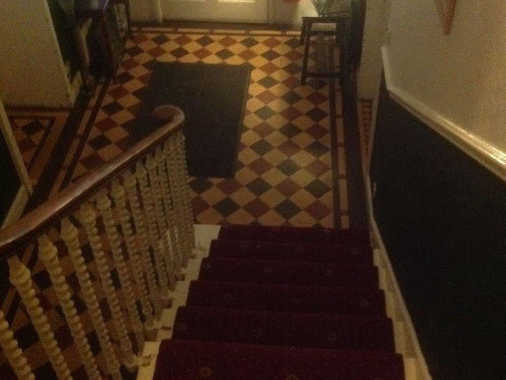 The Hopetoun Arms Hotel Leadhills Экстерьер фото